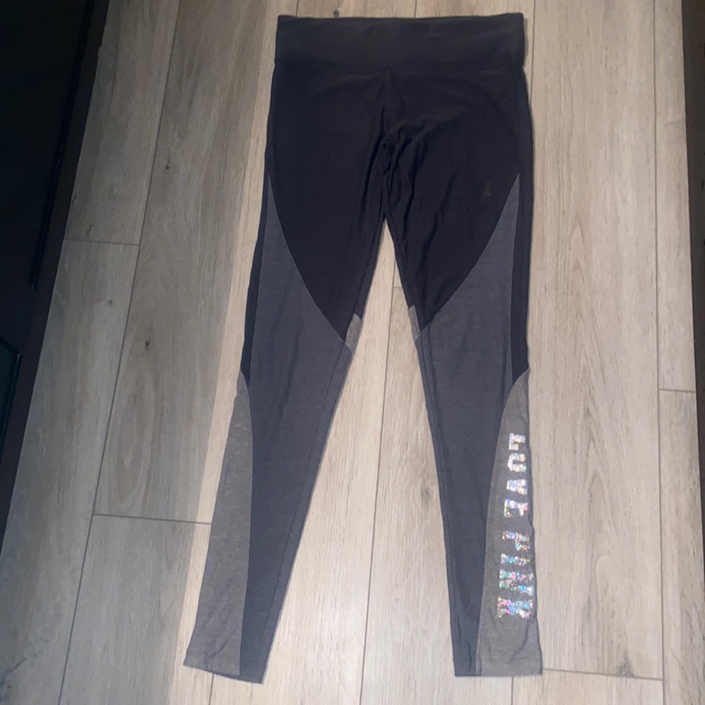 Victoria Secret PINK Yoga Legging
